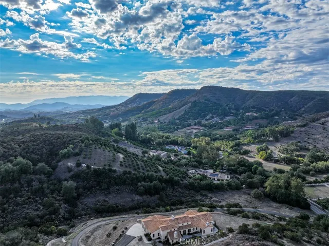 $3,249,900 | 43698 De Luz Road, Temecula, CA 92590