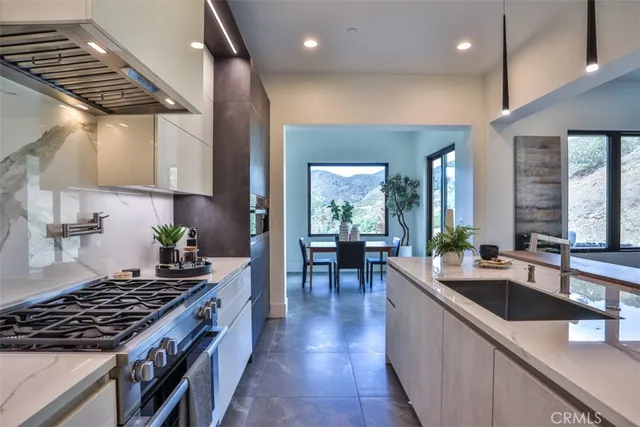 $3,249,900 | 43698 De Luz Road, Temecula, CA 92590