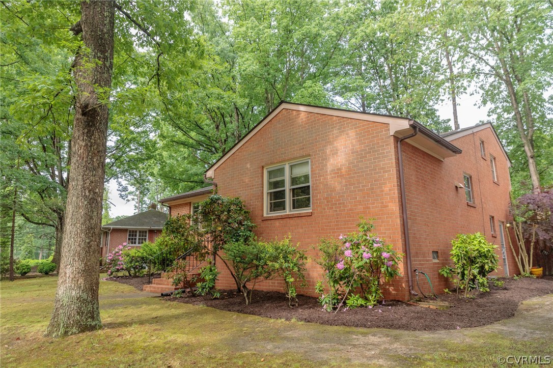 7901 Anoka Road Henrico, VA 23229 - Photo 3 of 36 Gallery Image 3