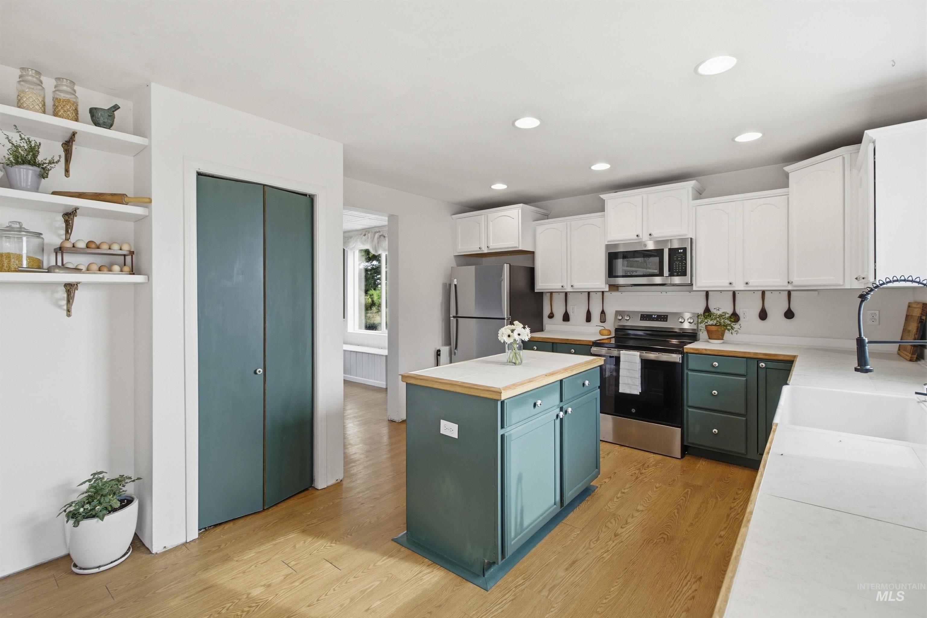 1037 Hendrix Road Moscow, ID 83843 - Photo 15 of 50 Gallery Image 15