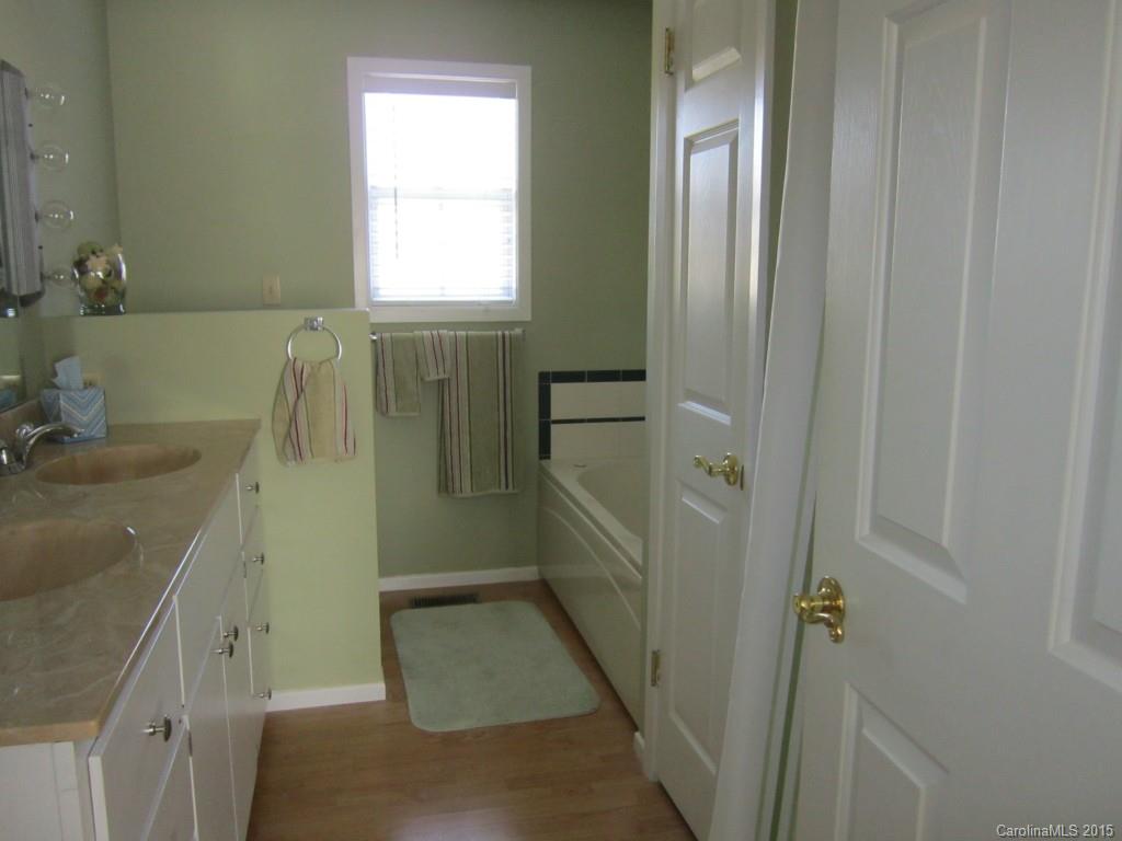3806 Buck Point Road, Unit 15 Catawba, NC 28609 - Photo 11 of 24 Gallery Image 11