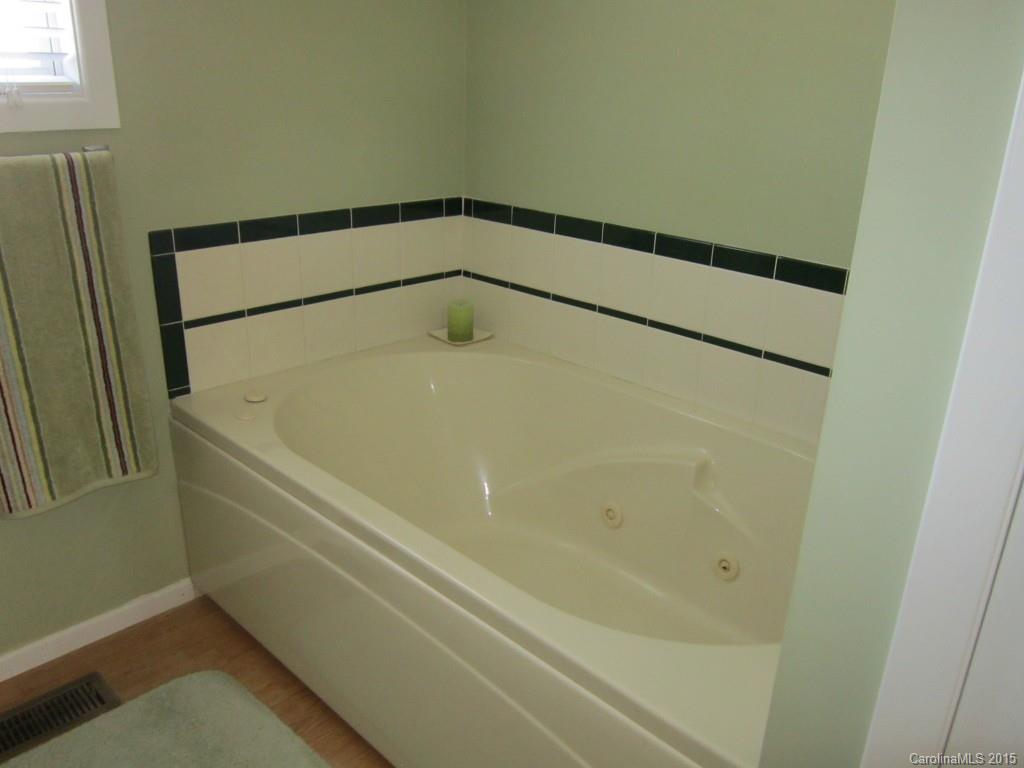 3806 Buck Point Road, Unit 15 Catawba, NC 28609 - Photo 12 of 24 Gallery Image 12
