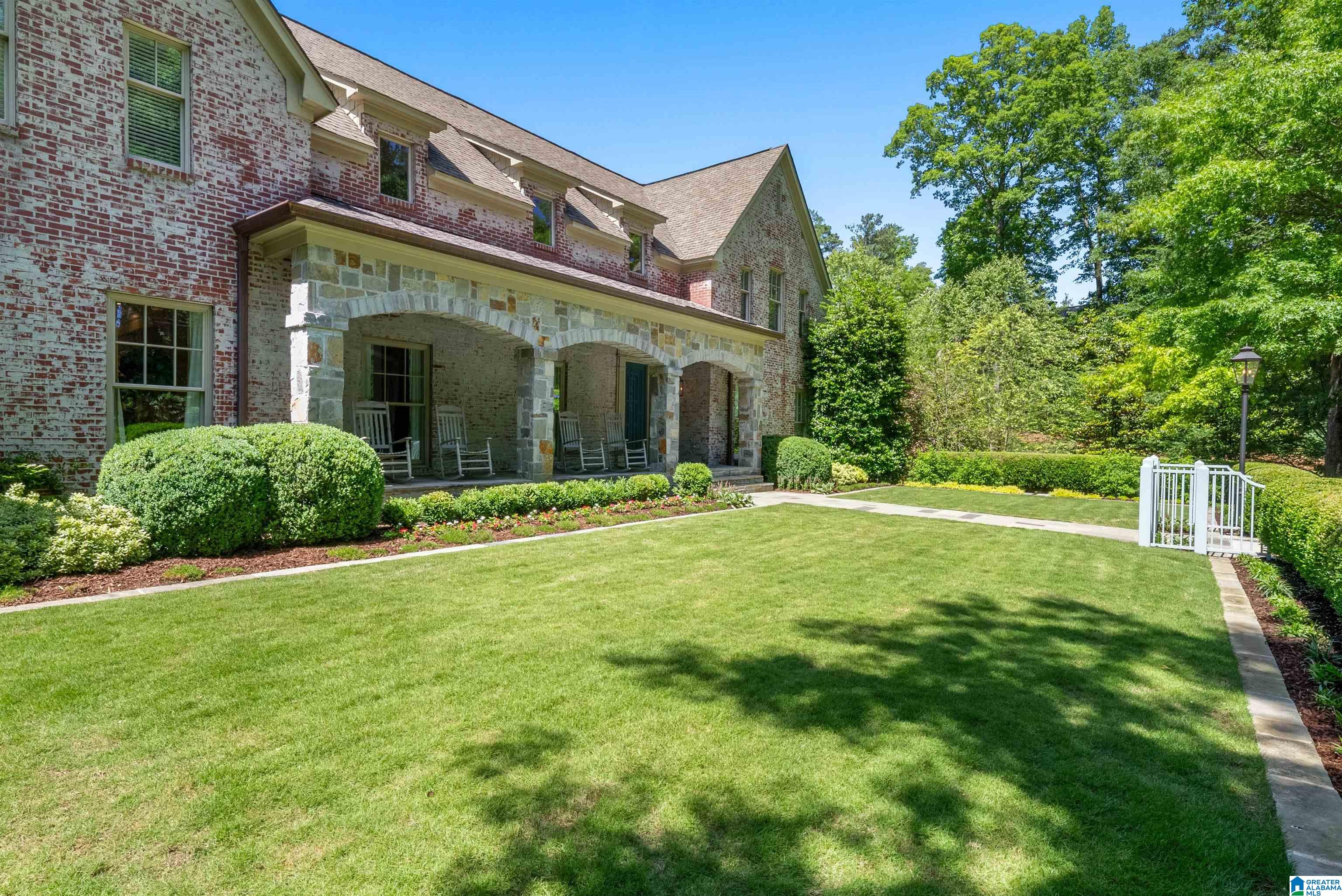 3242 Country Club Road Birmingham, AL 35213 - Photo 6 of 68