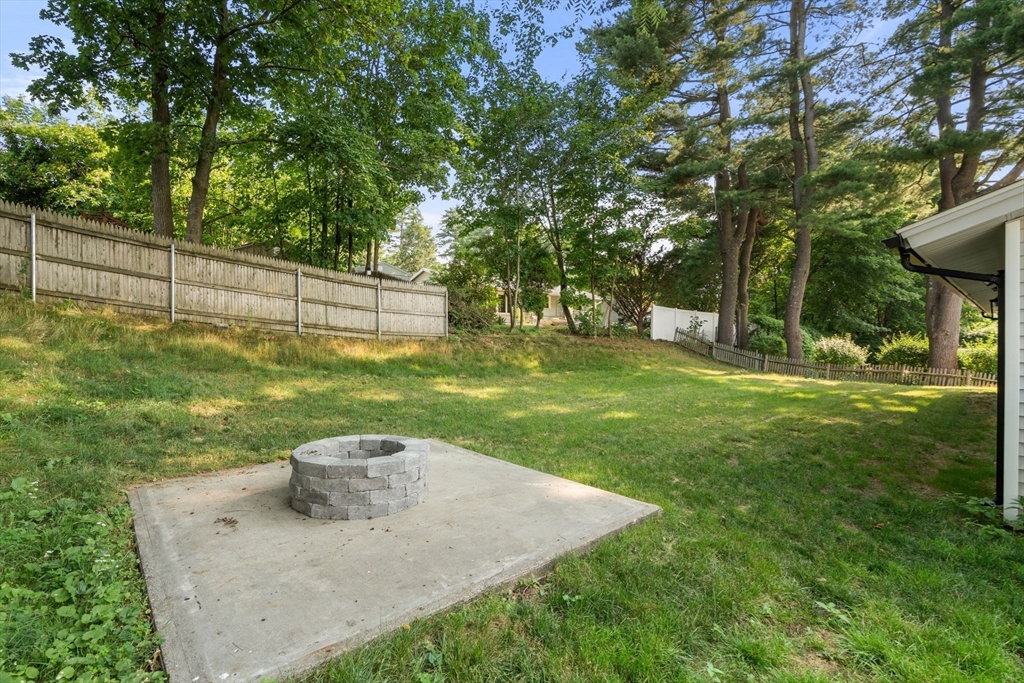 6 Ruth Drive Framingham, MA 01701 - Photo 24 of 27