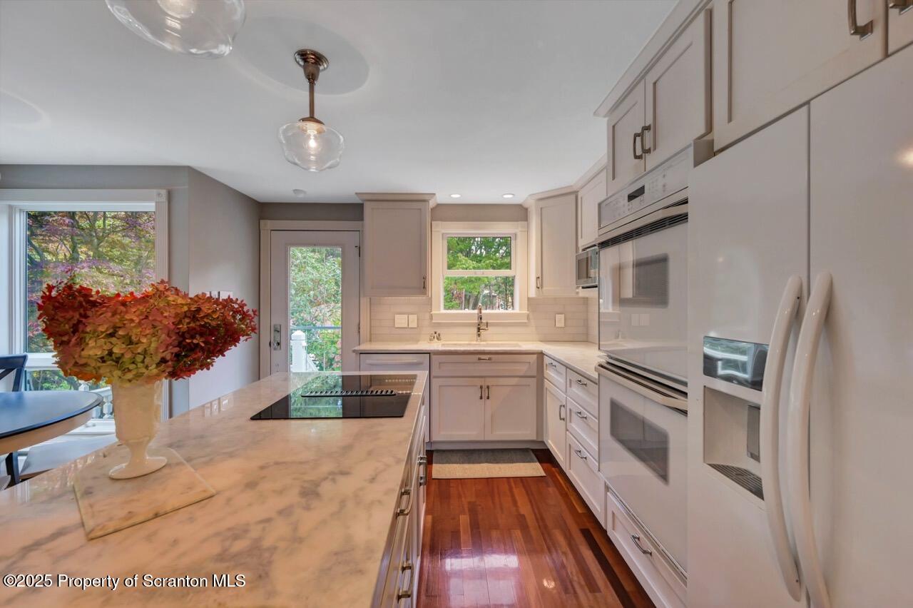 3360 Forest Road Wilkes Barre, PA 18706 - Photo 14 of 88 Kitchen
