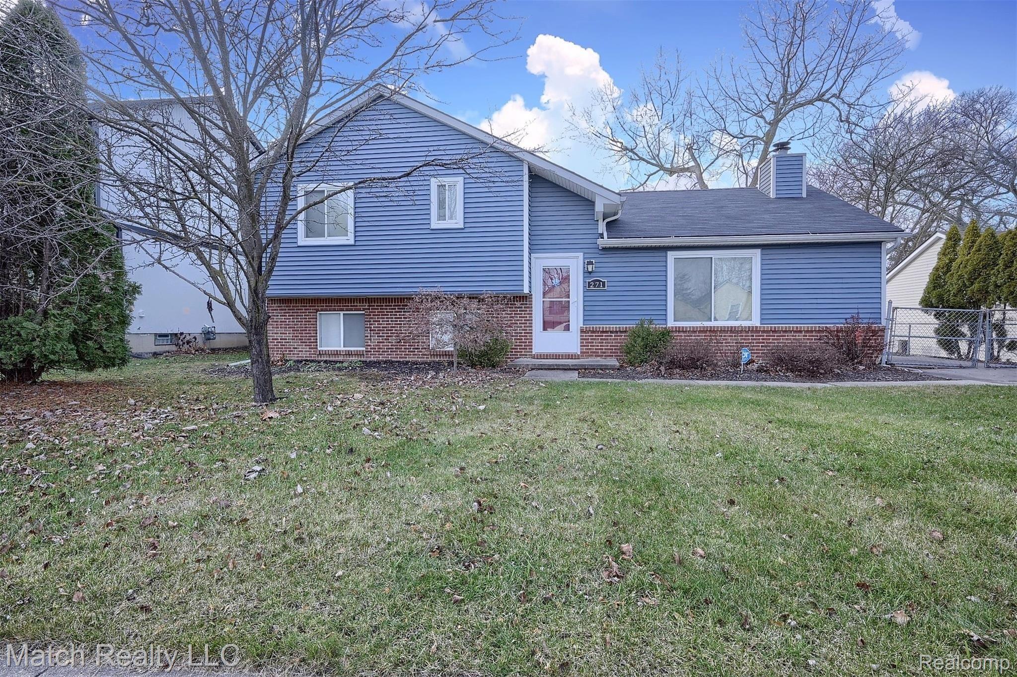 271 North Willard Road Canton, MI 48187 - Photo 1 of 31 1-Front.jpg
