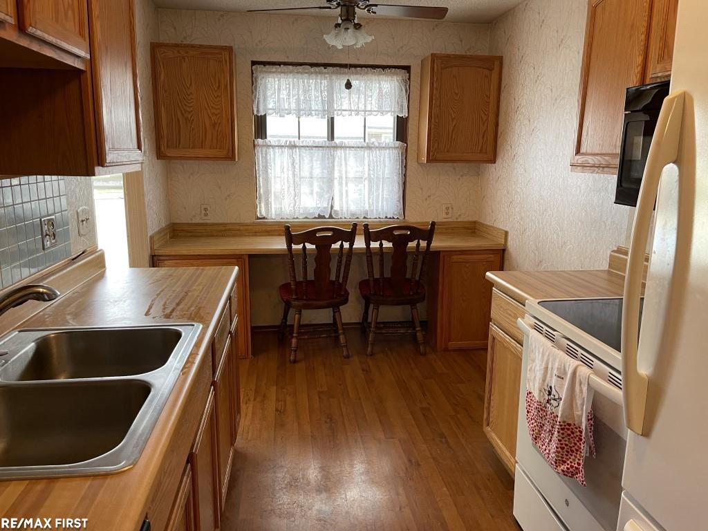 125 Cuttle Road, Unit E 40 Marysville, MI 48040 - Photo 16 of 38 Gallery Image 16