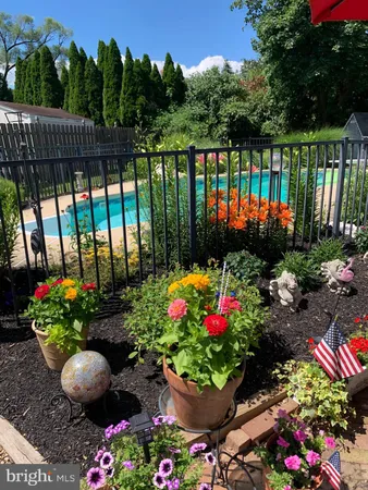 $549,900 | 34 Lopatcong Drive, Ewing, NJ 08638