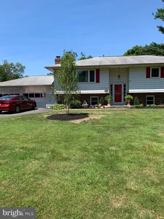 $549,900 | 34 Lopatcong Drive, Ewing, NJ 08638