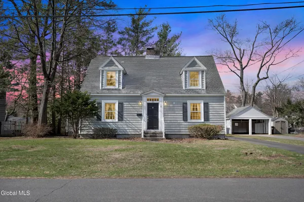 $424,900 | 25 Forest Road, Bethlehem, NY 12054