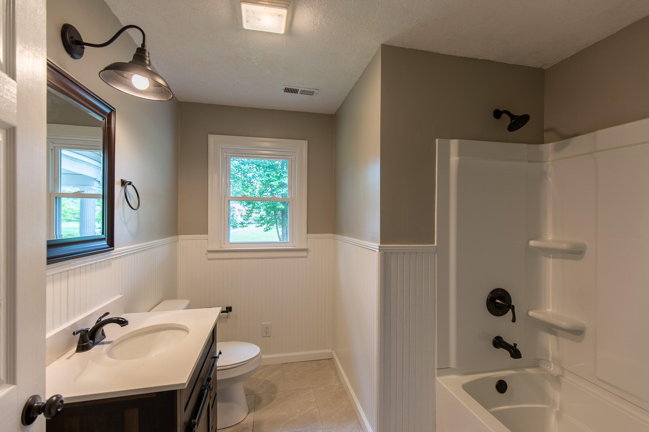 138 Rock Road Bristol, TN 37620 - Photo 15 of 21 15