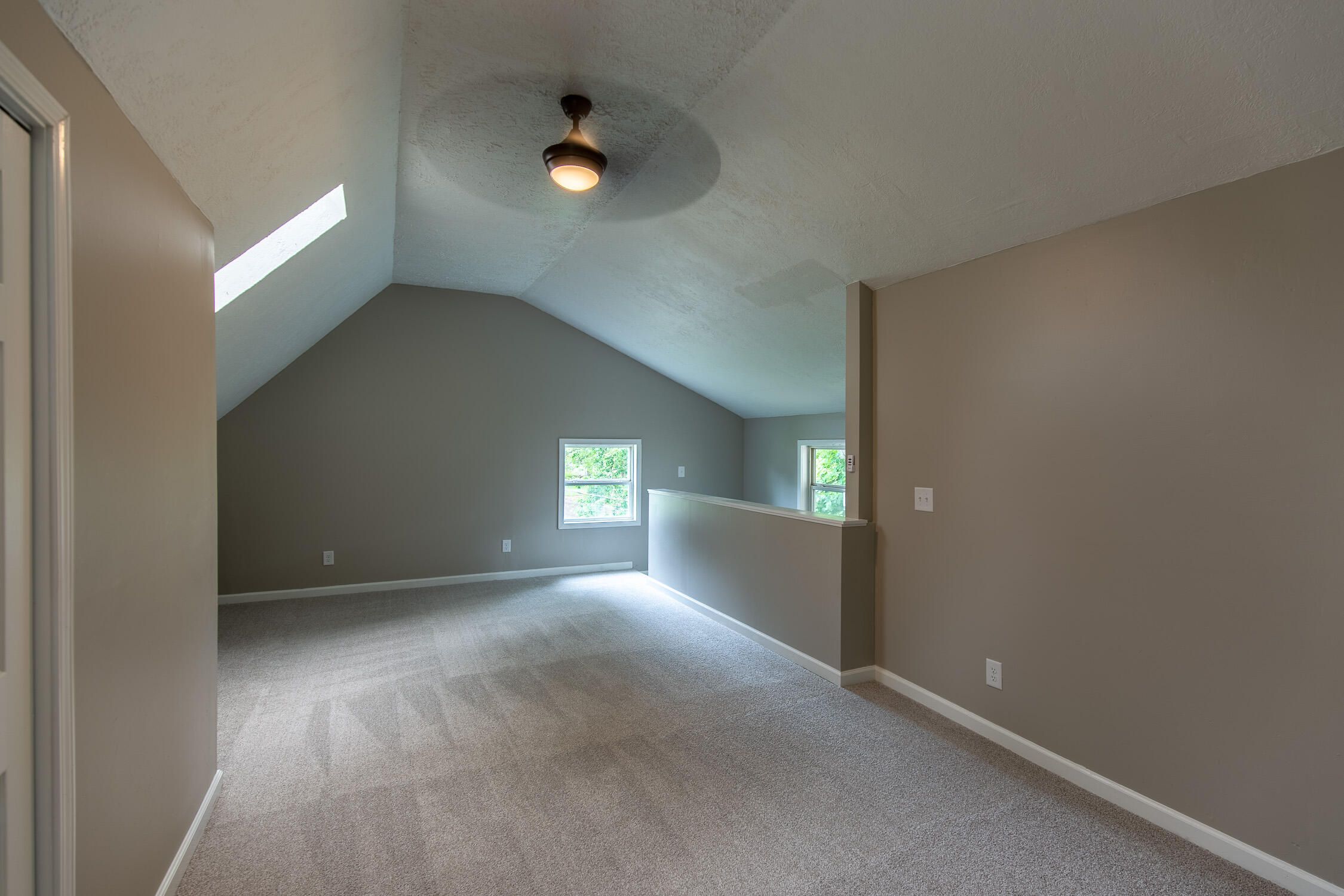 138 Rock Road Bristol, TN 37620 - Photo 17 of 21 17