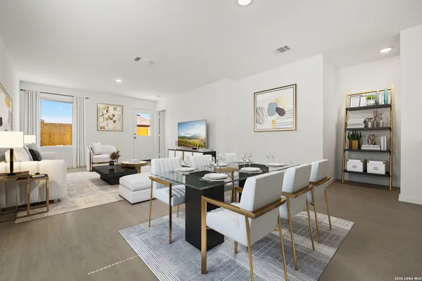 $2,100 | 8511 Willow Crossing, San Antonio, TX 78222