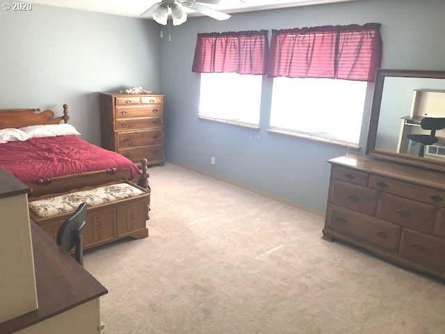 2110 Buttercup Loop Cottage Grove, OR 97424 - Photo 11 of 30