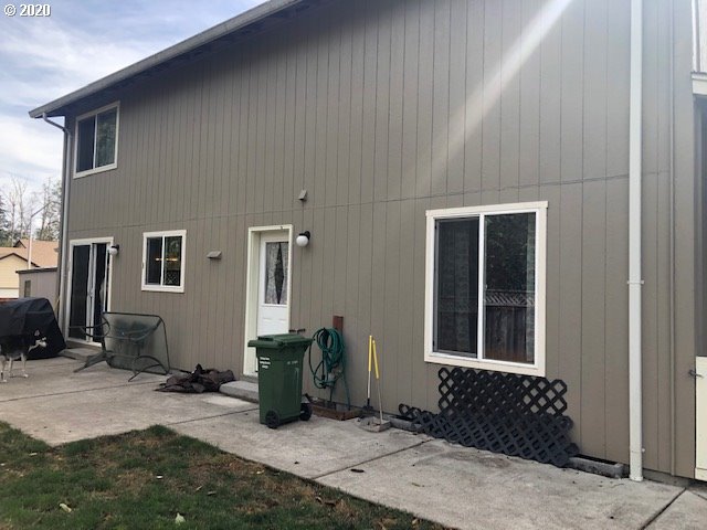 2110 Buttercup Loop Cottage Grove, OR 97424 - Photo 27 of 30