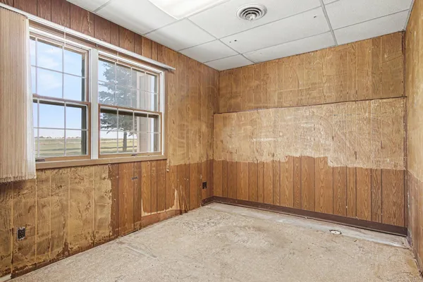 $450,000 | 1140 150th Avenue, Luverne, MN 56156