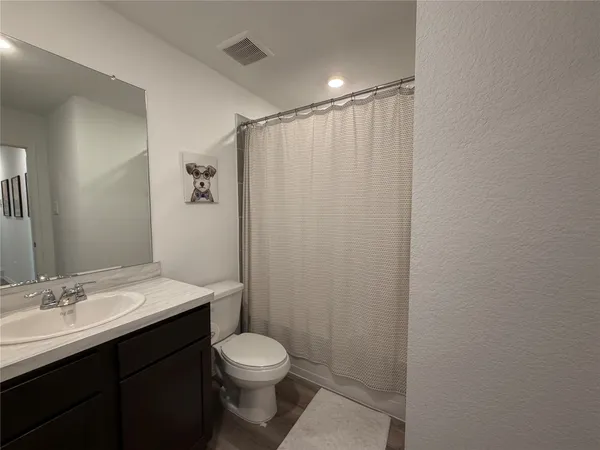 $2,200 | 1135 Juniper Vista Drive, Houston, TX 77090