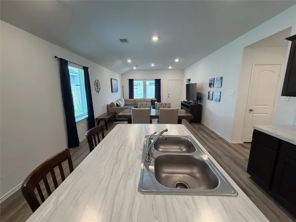 $2,200 | 1135 Juniper Vista Drive, Houston, TX 77090