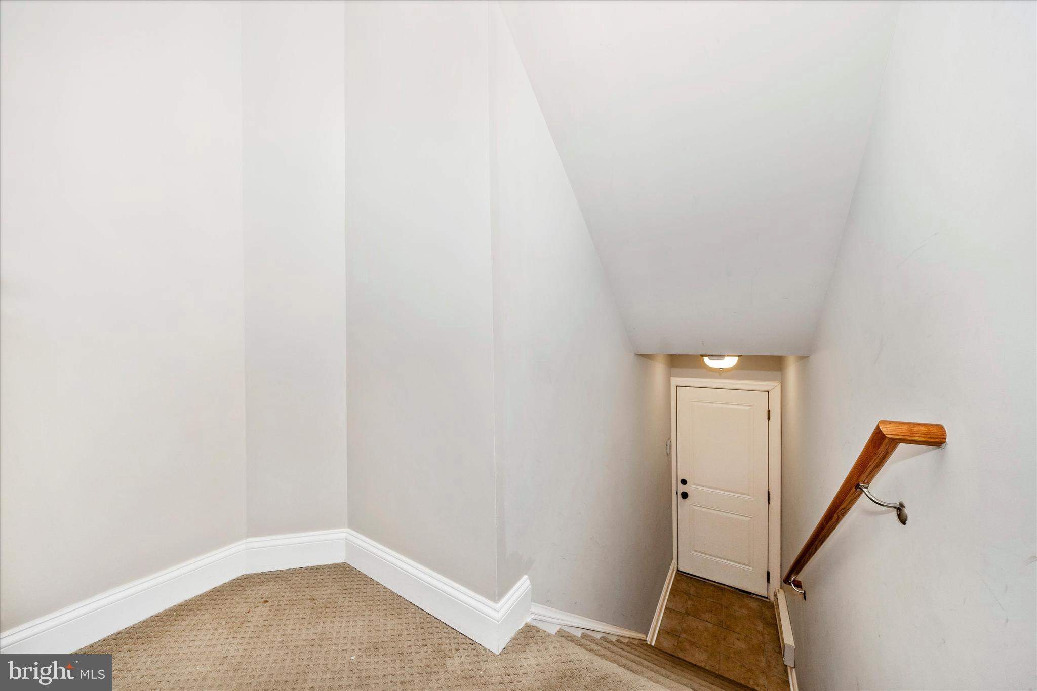 304 Mill Pond Road Frederick, MD 21701 - Photo 5 of 57