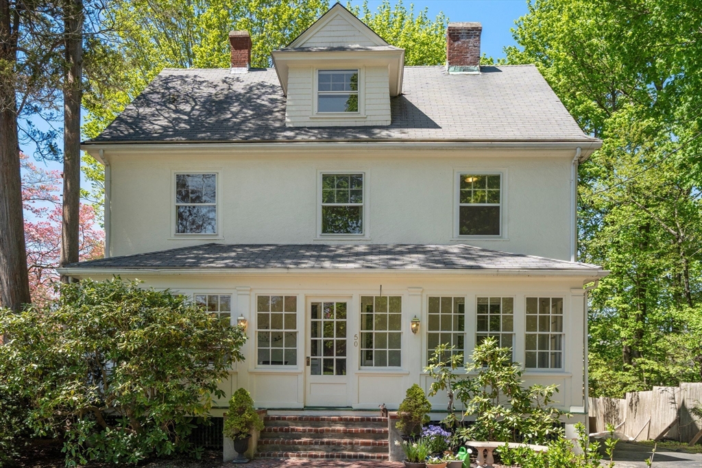 50 West Side Road Milton, MA 02186 - Photo 2 of 39