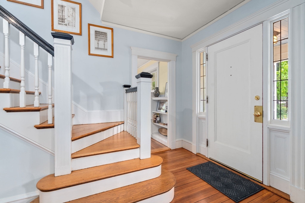 50 West Side Road Milton, MA 02186 - Photo 6 of 39