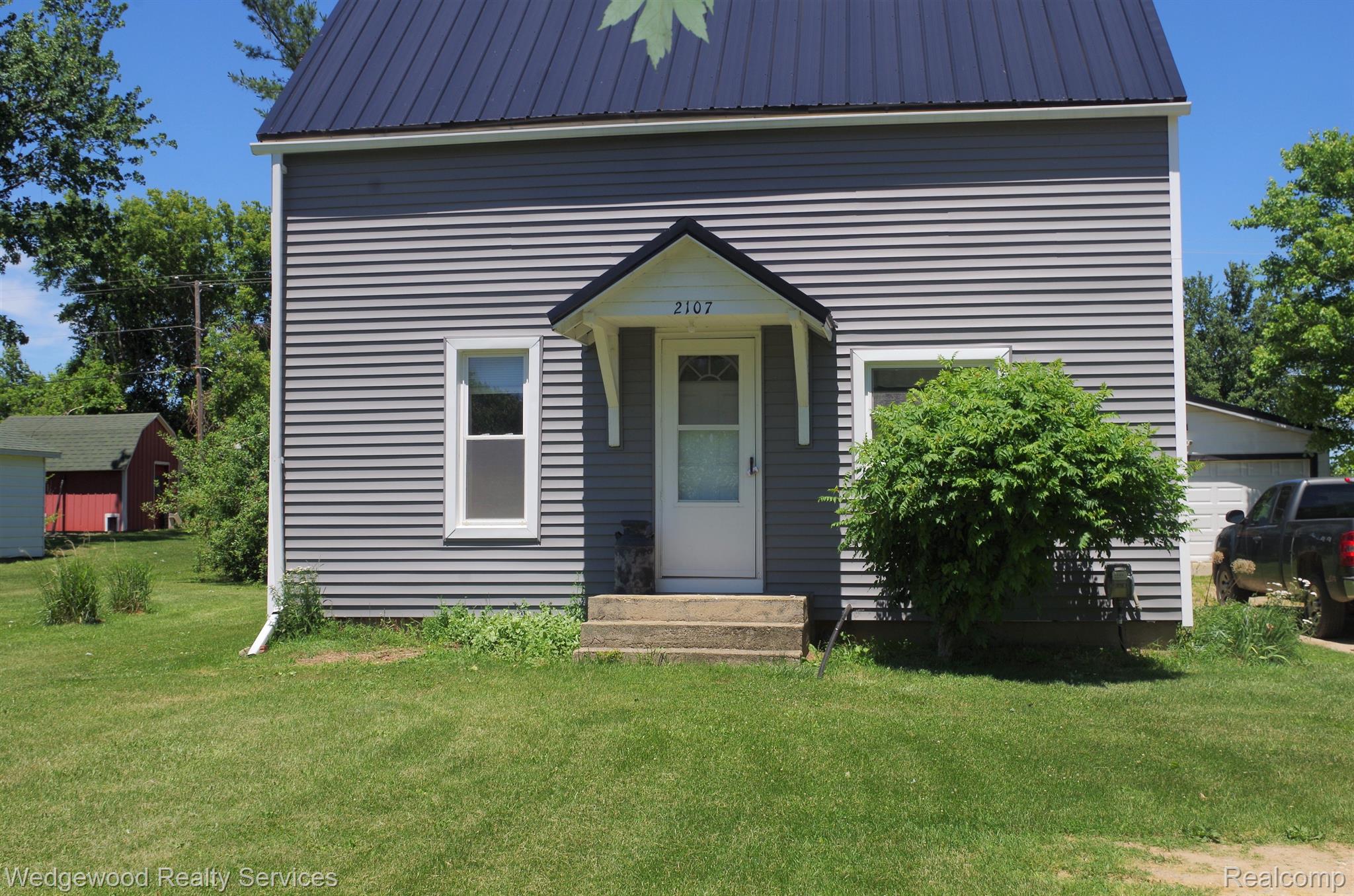 2107 Bowers Road Lapeer, MI 48446 - Photo 2 of 26 2107 Bowers Road