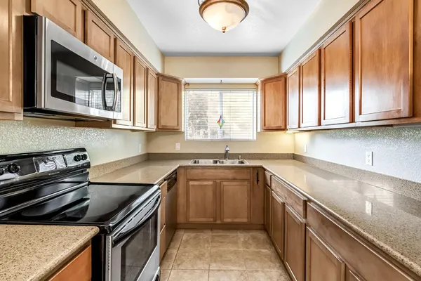 $255,000 | 3739 West Bullard Avenue, Unit 101, Fresno, CA 93711