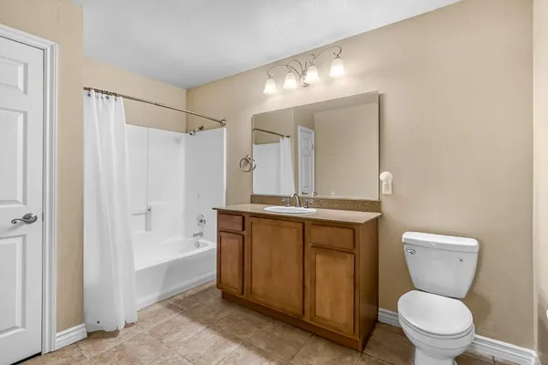 $255,000 | 3739 West Bullard Avenue, Unit 101, Fresno, CA 93711