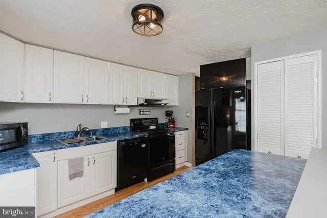 $375,000 | 7 Bamborough Court, Baltimore, MD 21236