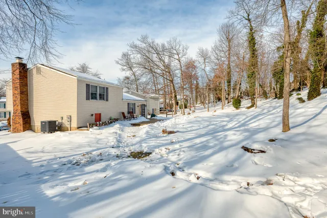 $375,000 | 7 Bamborough Court, Baltimore, MD 21236