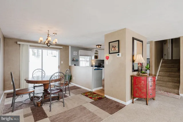 $375,000 | 7 Bamborough Court, Baltimore, MD 21236