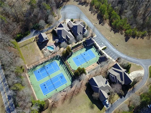 a view of a tennis court