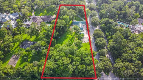 $2,600,000 | 30 East Rivercrest Drive, Houston, TX 77042