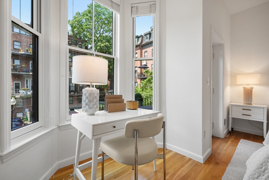 54 Rutland Square, Unit 2 Boston, MA 02118 - Photo 13 of 23 Gallery Image 13