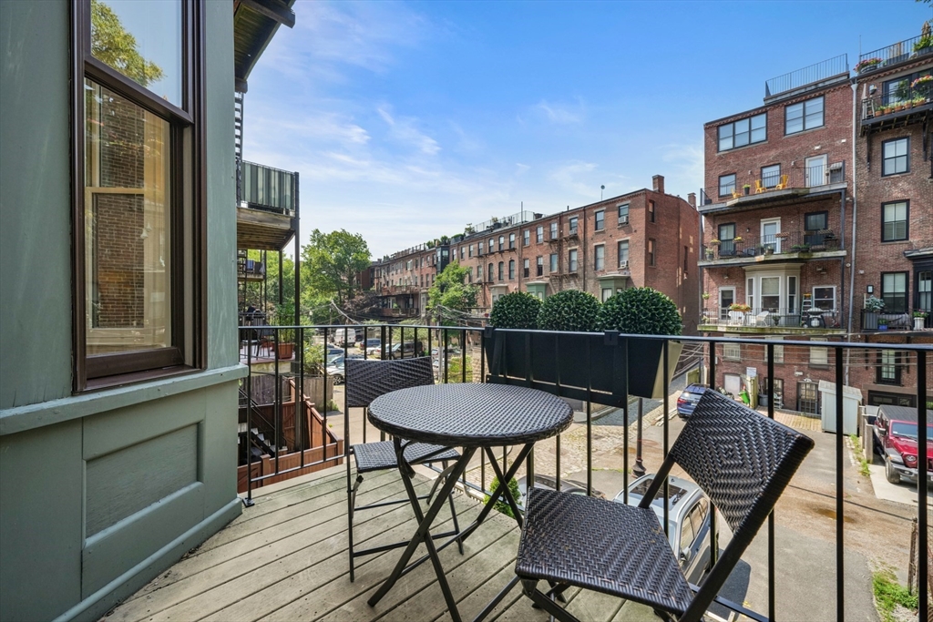 54 Rutland Square, Unit 2 Boston, MA 02118 - Photo 15 of 23 Gallery Image 15