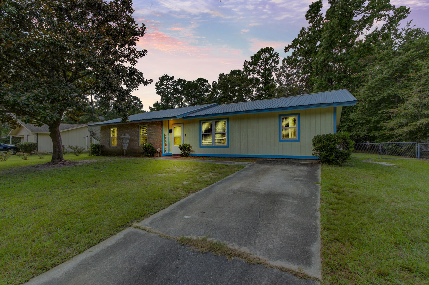 113 State Rd S-8-922 Moncks Corner, SC 29461 - Photo 1 of 40 113 Tall Sp