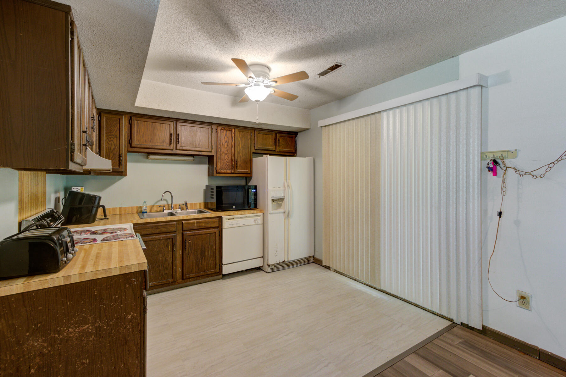 113 State Rd S-8-922 Moncks Corner, SC 29461 - Photo 12 of 40 113 Tall Spruce, Moncks Corner SC (10)