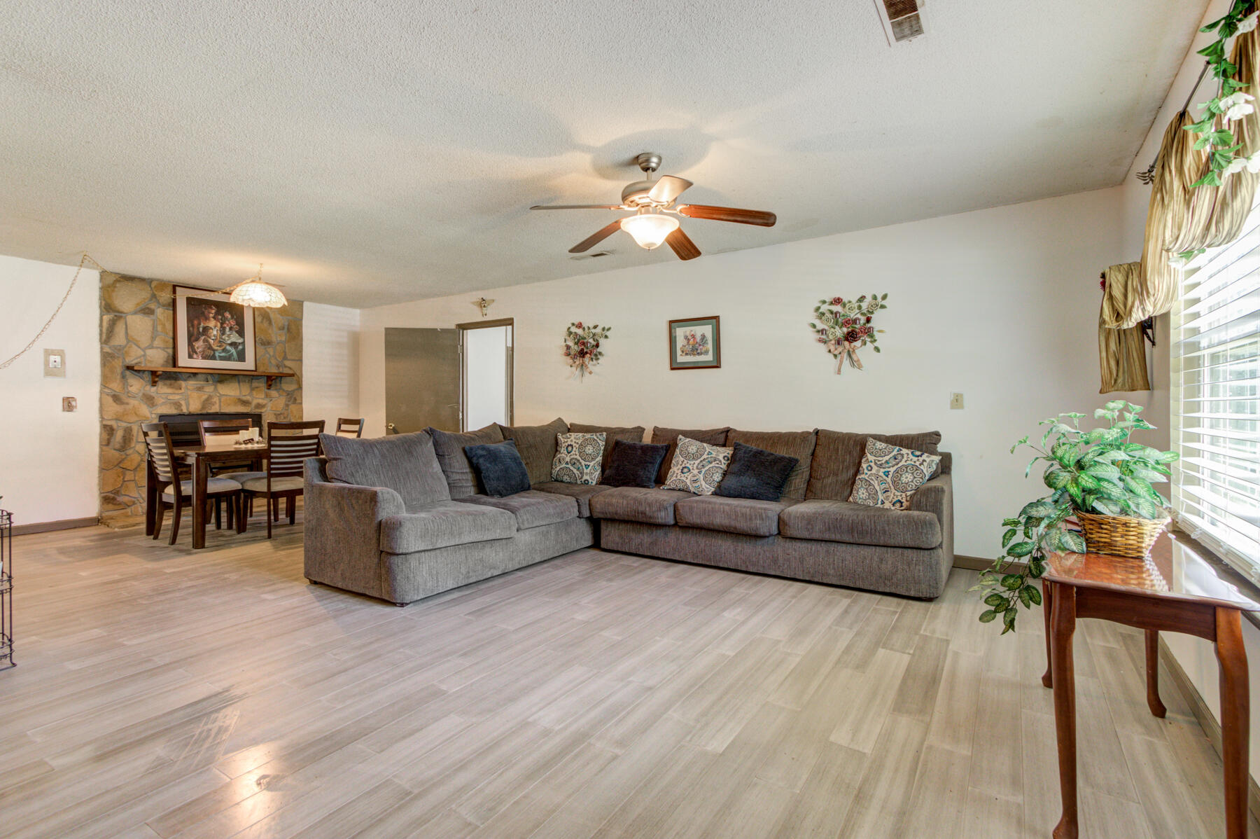 113 State Rd S-8-922 Moncks Corner, SC 29461 - Photo 7 of 40 113 Tall Spruce, Moncks Corner SC (5)