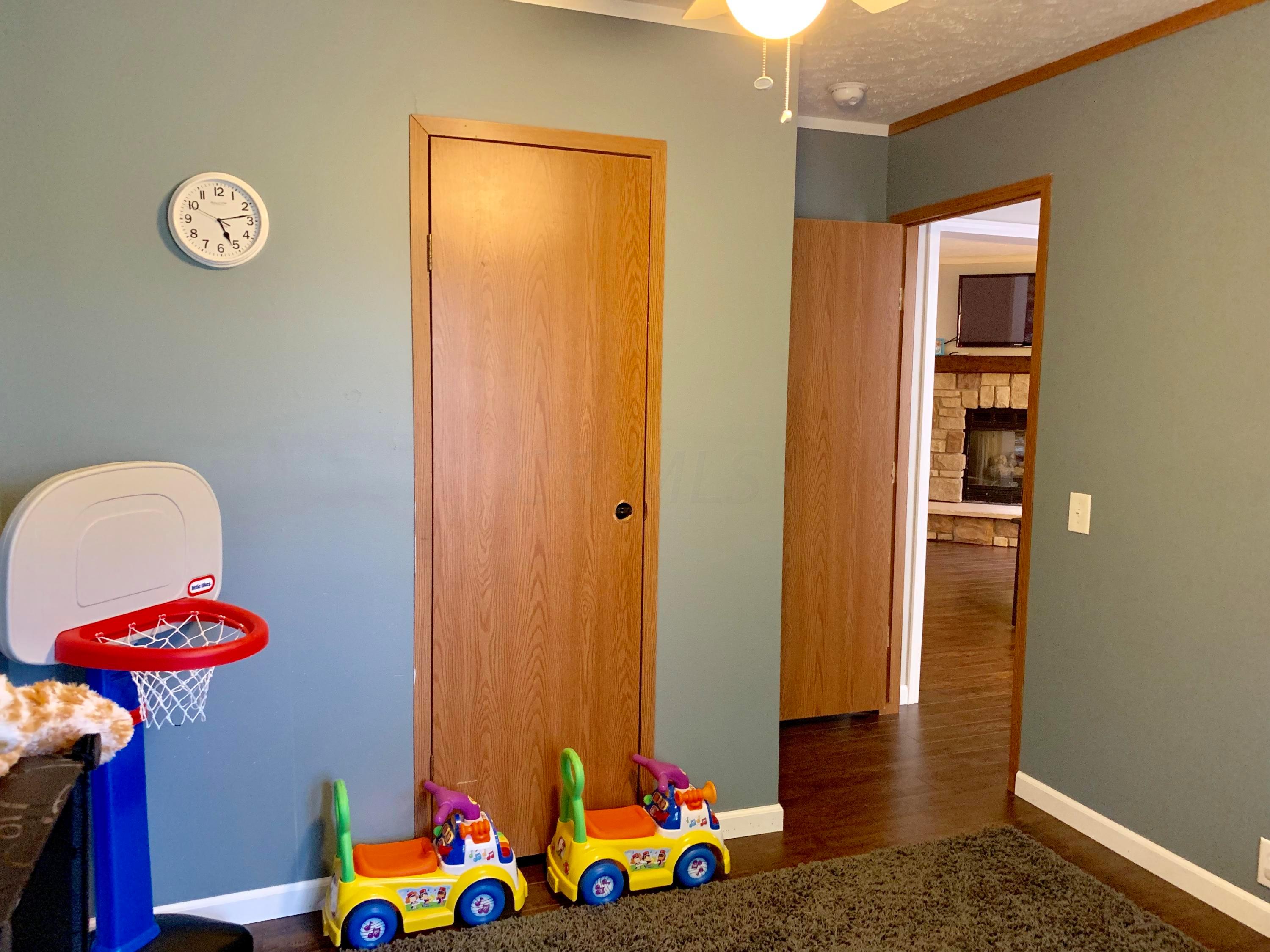 9755 Old Delaware Road Mount Vernon, OH 43050 - Photo 23 of 28