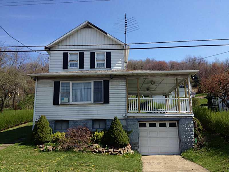 574 Main Street Ernest, PA 15739 - Photo 1 of 9 Exterior Front.