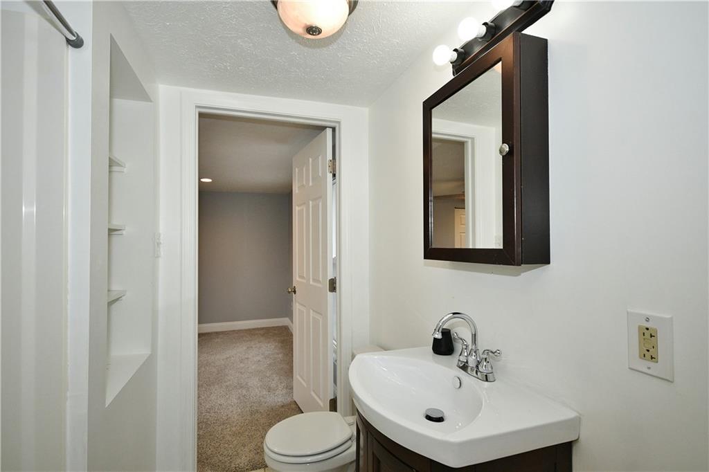 5417 Curry Road Pittsburgh, PA 15236 - Photo 15 of 25 Gallery Image 15