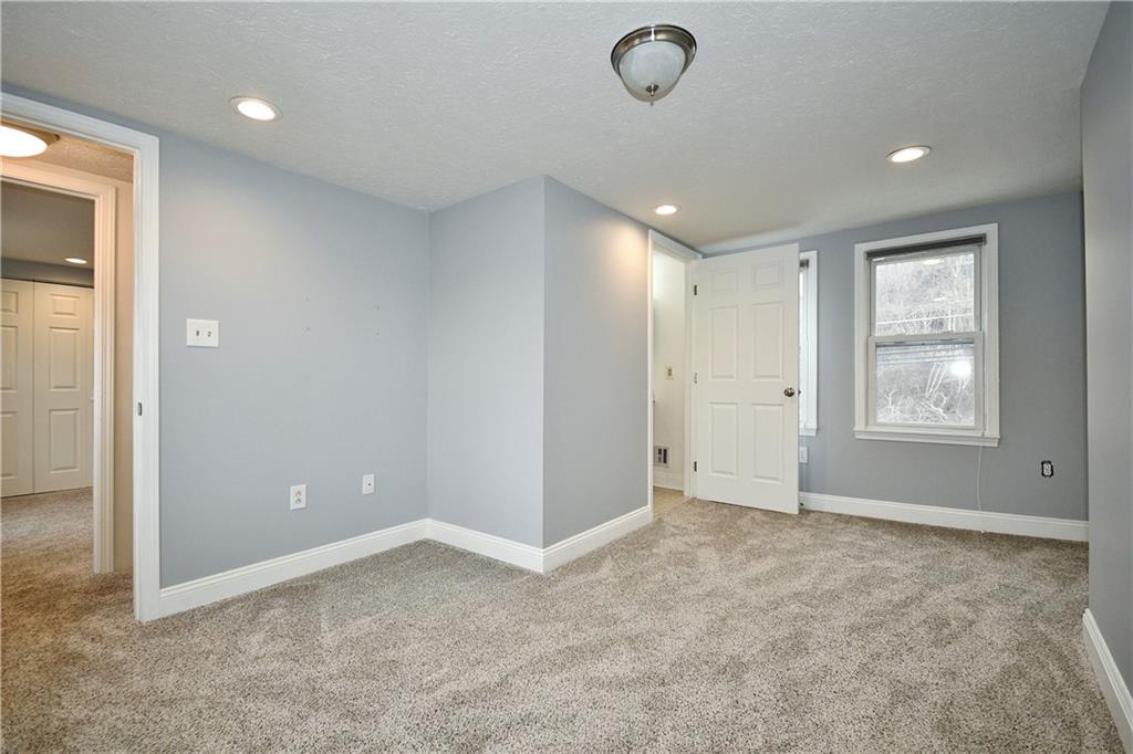 5417 Curry Road Pittsburgh, PA 15236 - Photo 16 of 25 Gallery Image 16
