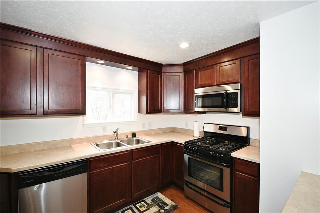5417 Curry Road Pittsburgh, PA 15236 - Photo 7 of 25 Gallery Image 7