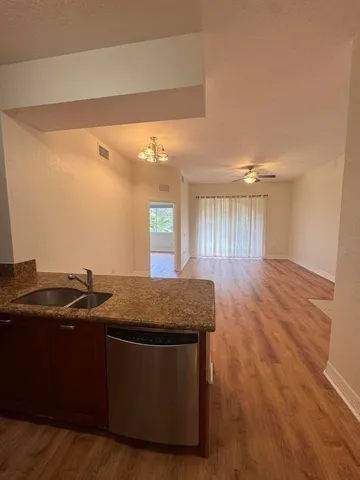 $2,200 | 53 Southeast Sedona Circle, Unit 106, Stuart, FL 34994