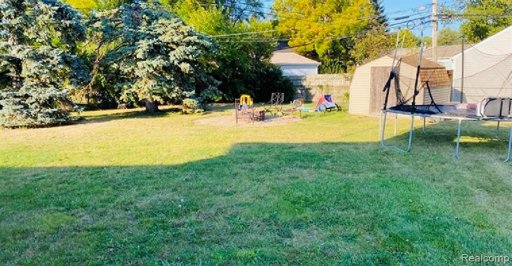 4867 Shell Court Warren, MI 48091 - Photo 20 of 21
