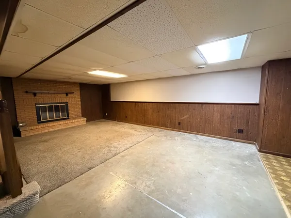 $199,999 | 734 1st Street, West Brooklyn, IL 61378