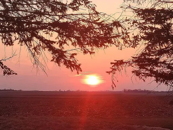 $199,999 | 734 1st Street, West Brooklyn, IL 61378