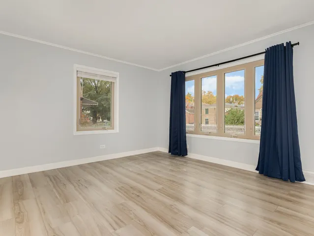 $337,000 | 6415 South Leclaire Avenue, Chicago, IL 60638