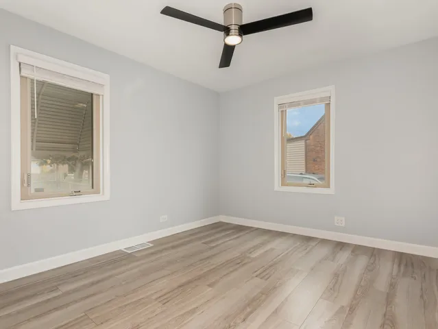 $337,000 | 6415 South Leclaire Avenue, Chicago, IL 60638