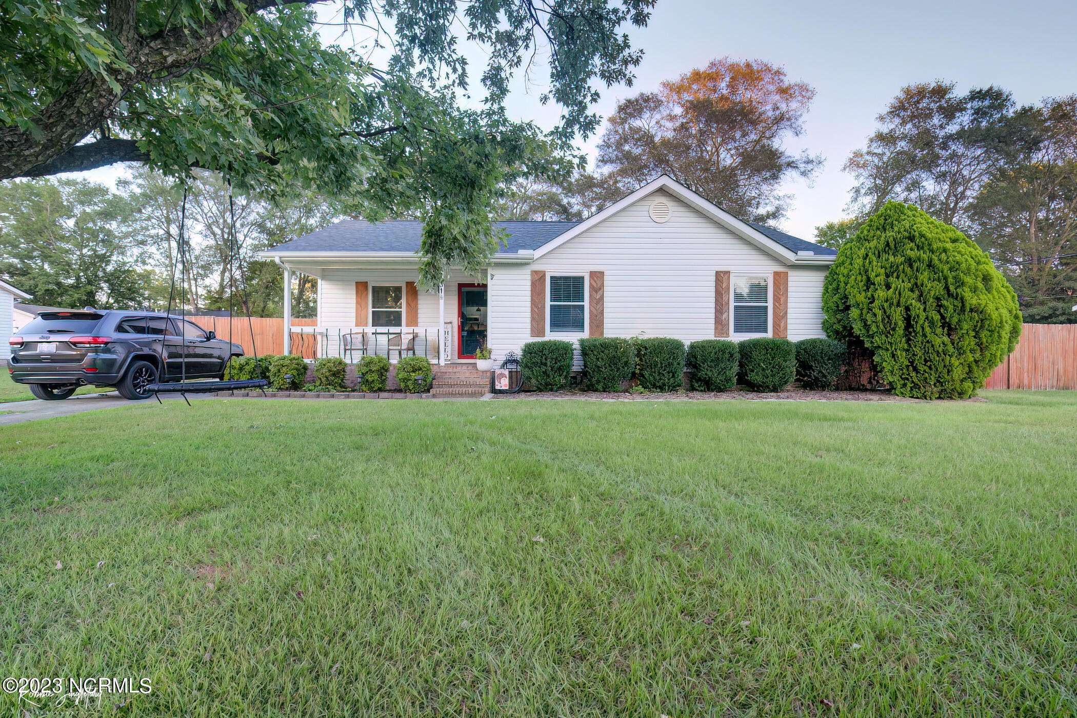 131 Chance Drive Rockingham, NC 28379 - Photo 1 of 34 DSC00324_5_6-DeNoiseAI-low-light